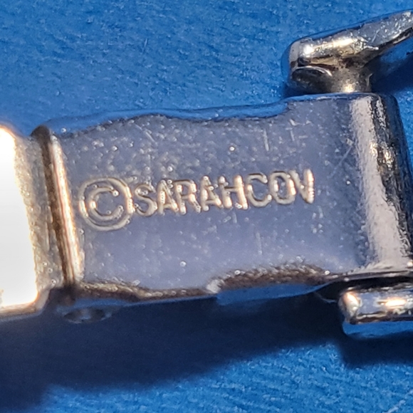 Vintage Sarah Coventry flower design bracelet,earrings,brooch set - Picture 4 of 7